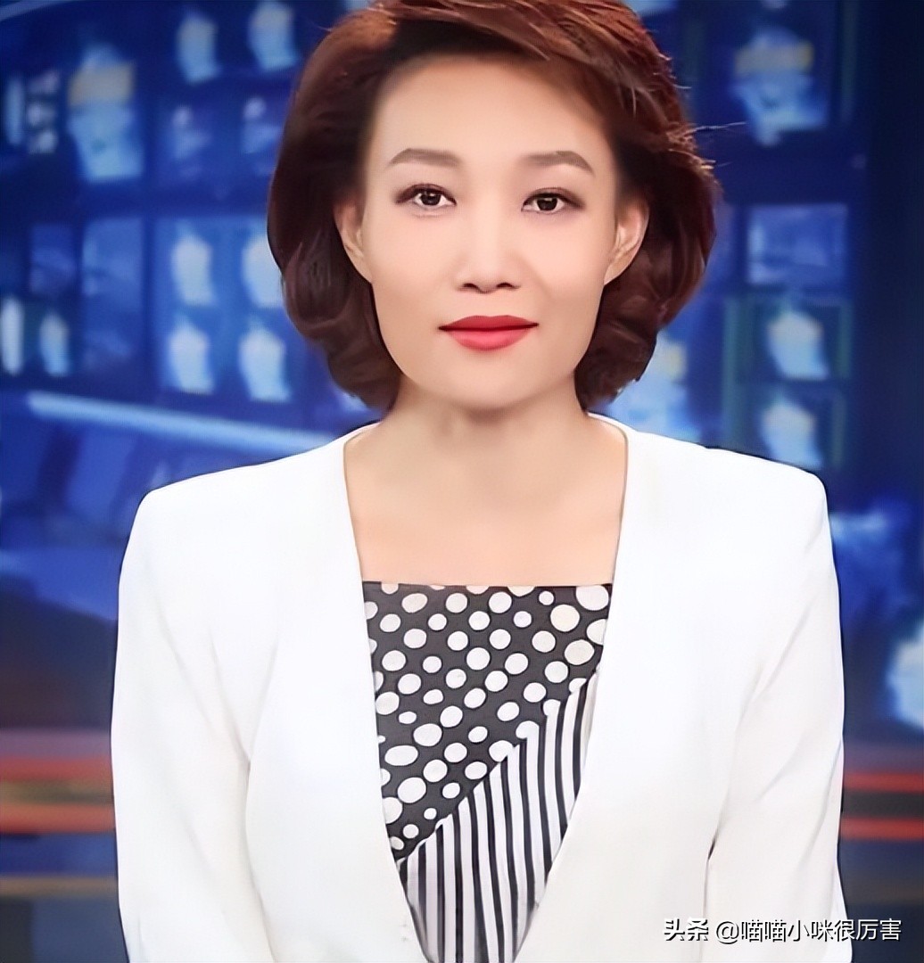 新闻直播间女主持人(新闻直播间女主持人郑子可) | 重庆莺啼文化传播