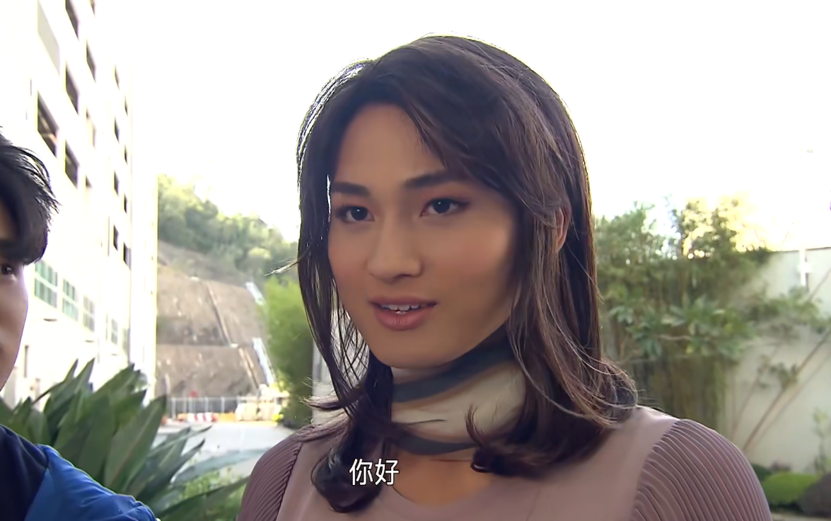 8位曾男扮女装的TVB男星，马国明造型“辣眼”，陈键锋毫无违和感