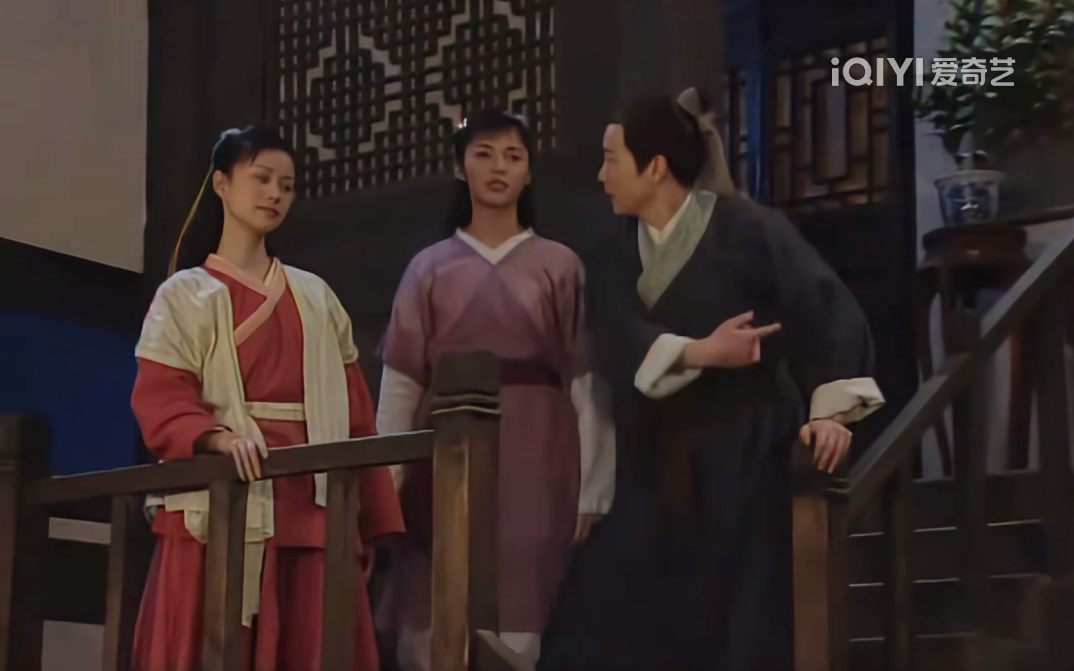 和同福客栈格格不入！《武林外传》里，佟湘玉为何不喜欢祝无双呢