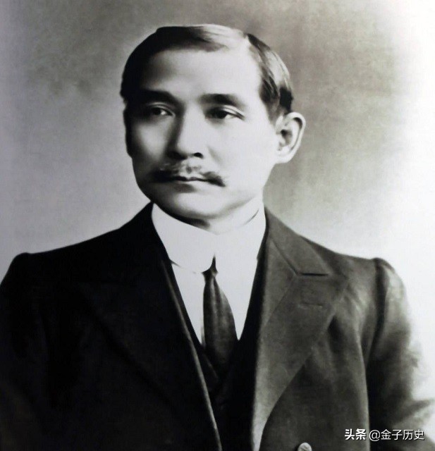 1951��һ�����ٽ��������̣���ϯ�������ͷţ��ٸ������Ÿ�����