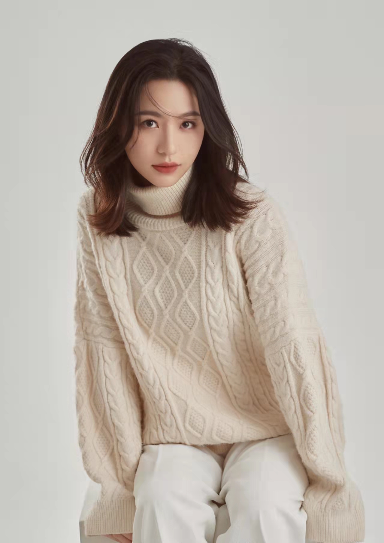 31岁女星怒怼韩国队冬奥犯规！中英韩三国语言齐发，曾是北大校花