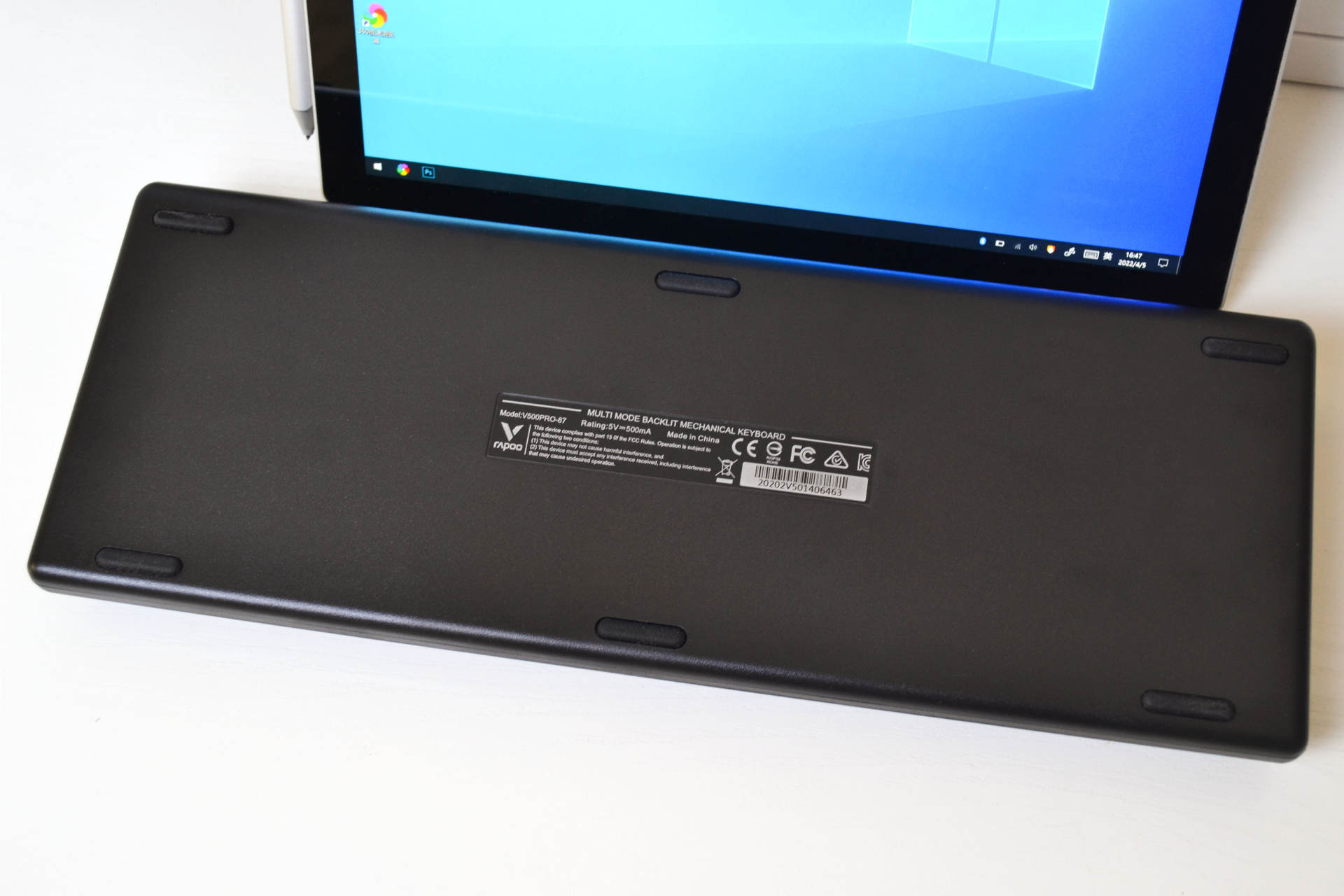 性价比满足妹子需求 雷柏V500PRO三模机械键盘