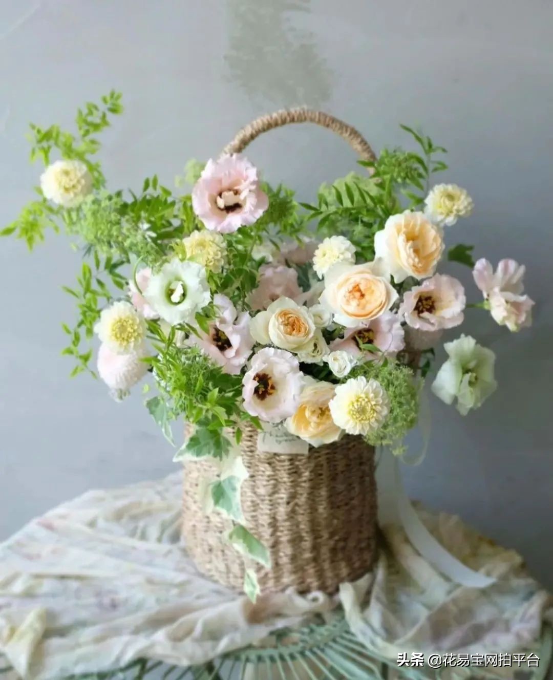 50句女神节文案 | 以花为名，共赴花事，女神节快乐