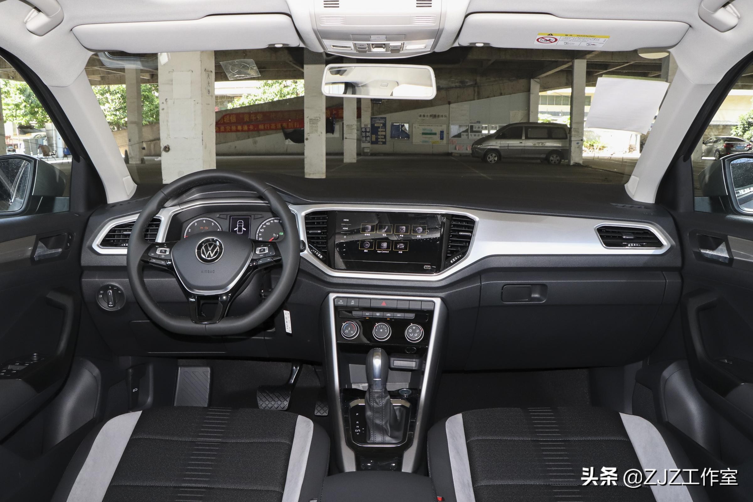 最经济实用型家庭SUV 大众 探歌T-Roc 深度评测 超高性价比
