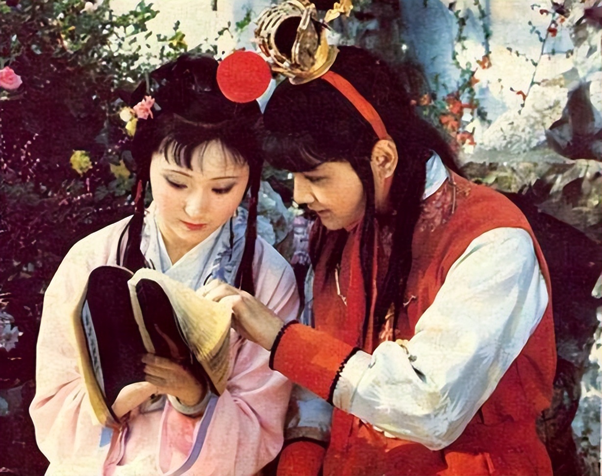 87版红楼梦多姑娘被指太丑演员本人大方有气质是剧组剪辑师