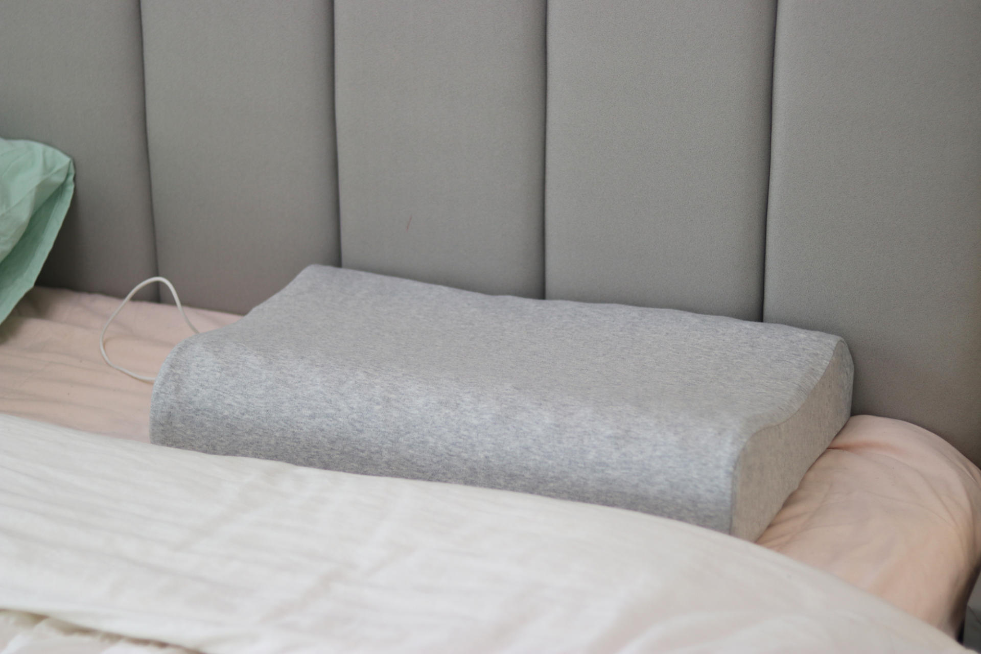 睡眠监测+智能联动，米家8H智能助眠枕评测