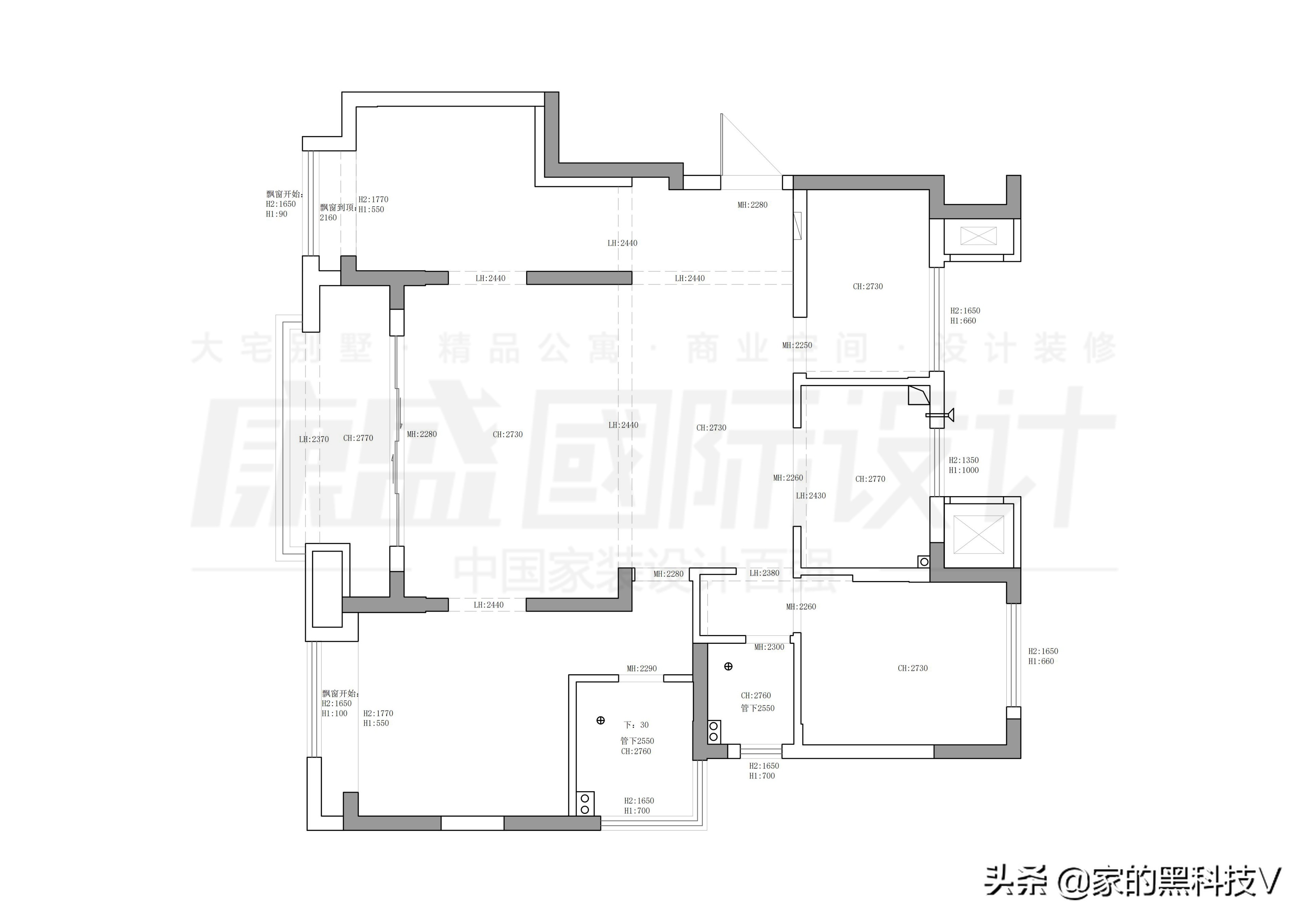 135平三室两厅两卫 白+灰+黑 现代简约风实景赏析