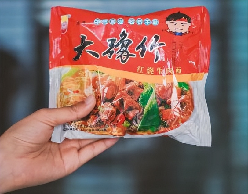豫竹方便面多少钱一箱(河南最有名的5种特色) - 价格百科