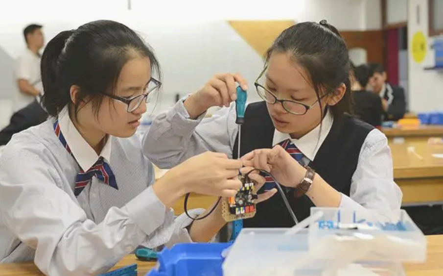 初中生中考300多分，还想上高中怎么办？这些方法家长可酌情尝试