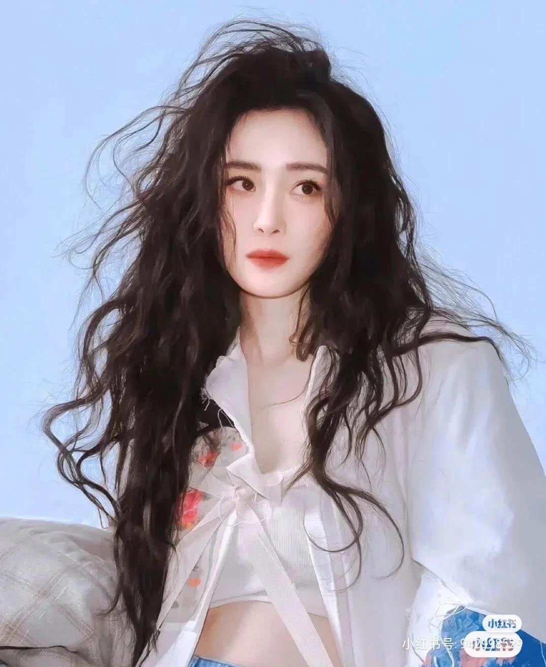 杨幂大女主｜爽文里的人间清醒富贵花