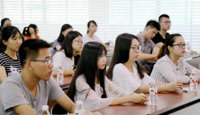 末流985和頂尖211，兩者應該如何選擇？過來人給出由衷建議