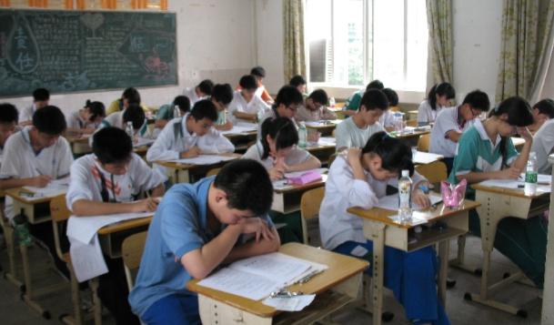 四川省一模成绩出炉，学生分数惨淡，升本究竟有没有希望？