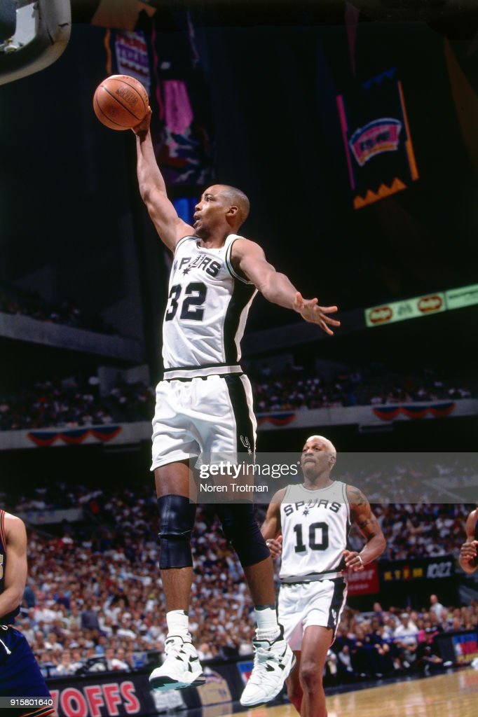 8号:"肾斗士"埃利奥特(sean elliott,亚利桑那大学,前锋,1989年第3