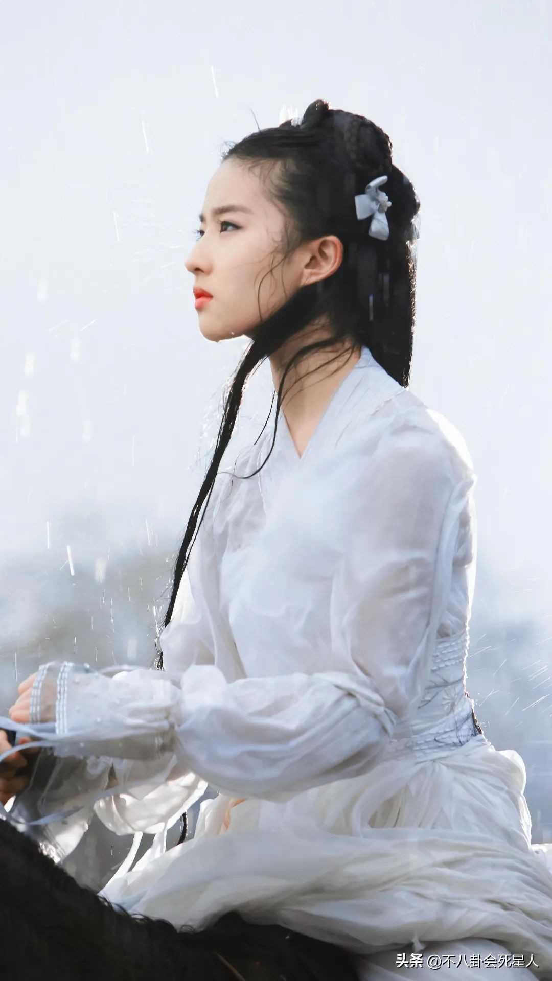 ​明明绝美，却总被吐槽长得丑，“不上镜”把这些明星“害惨了”