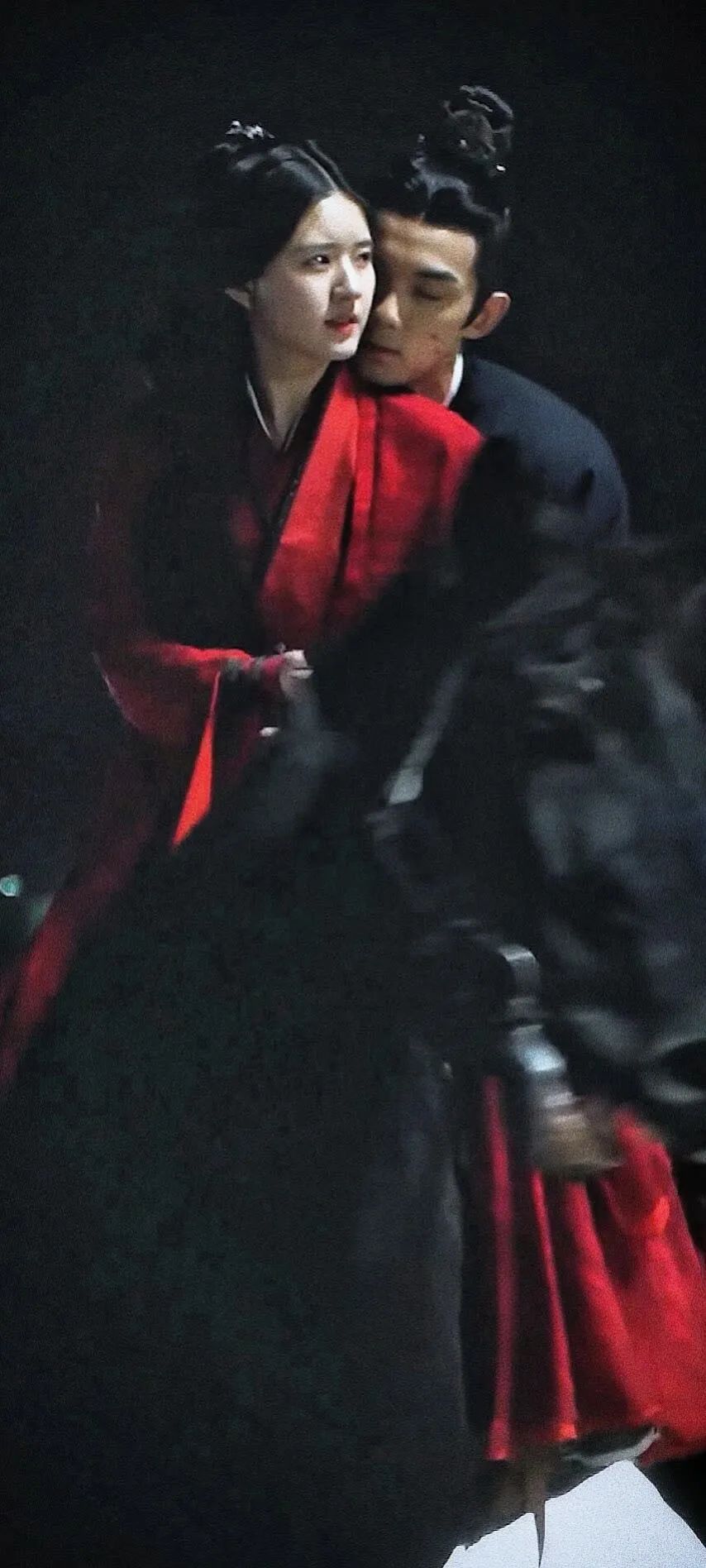 「星汉灿烂」吴磊×赵露思情侣壁纸头像