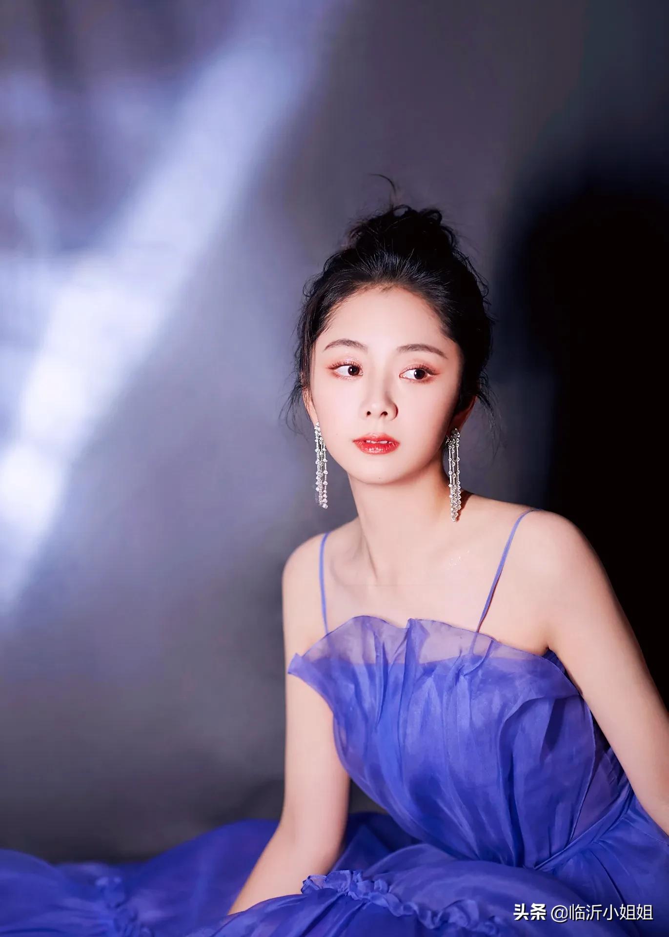 谭松韵，甜美可爱的精致美少女，灵动唯美的气息扑面而来