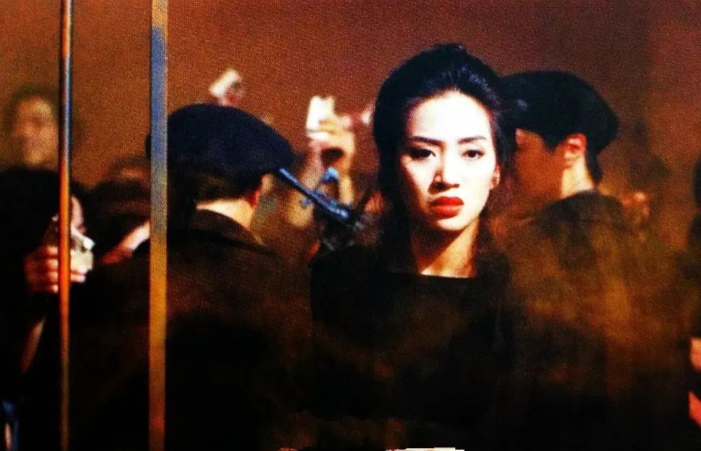 《现代豪侠传》——从“东方三侠”打到“二侠”，回家洗洗做饭吧