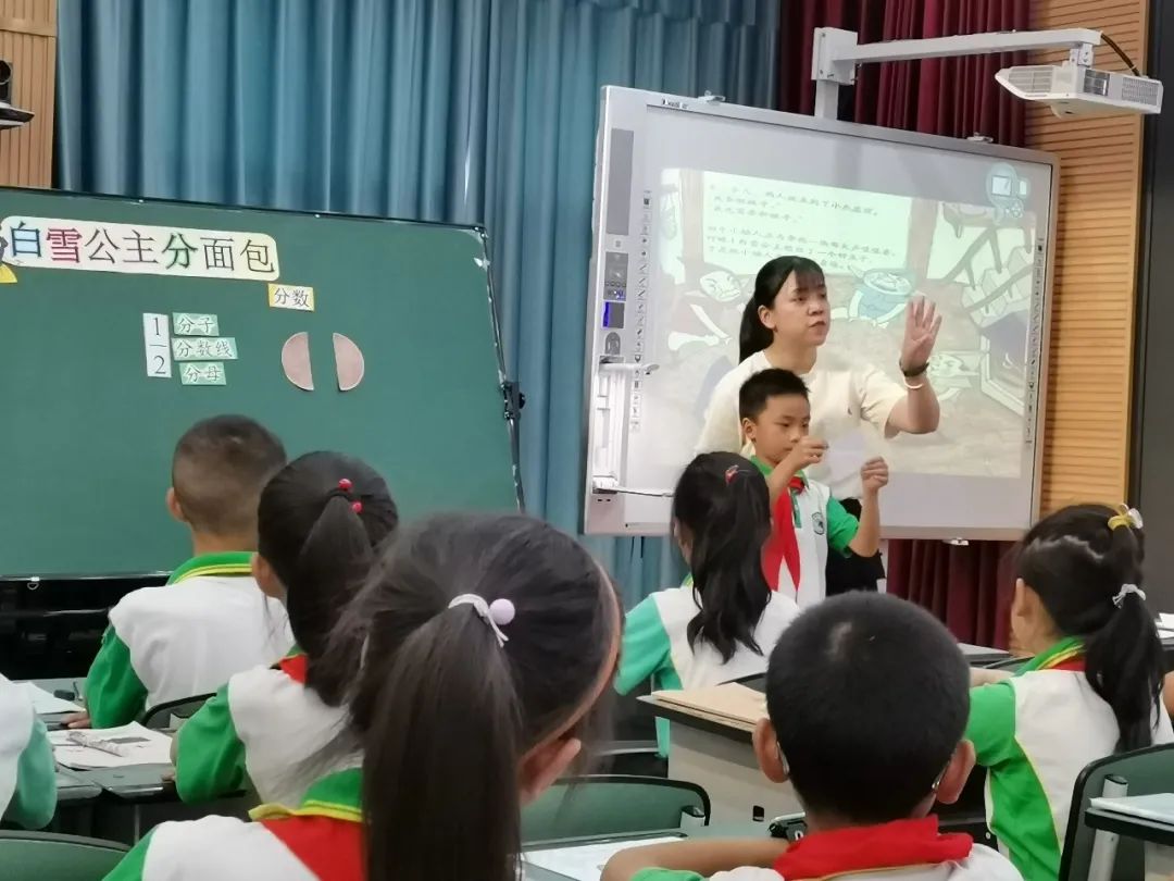 成都市双流区彭镇小学：聚焦课堂，探索全科阅读教学策略