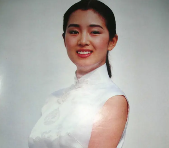 10位明星高考血泪史：李安差0.6分落榜，王志文高考前出车祸