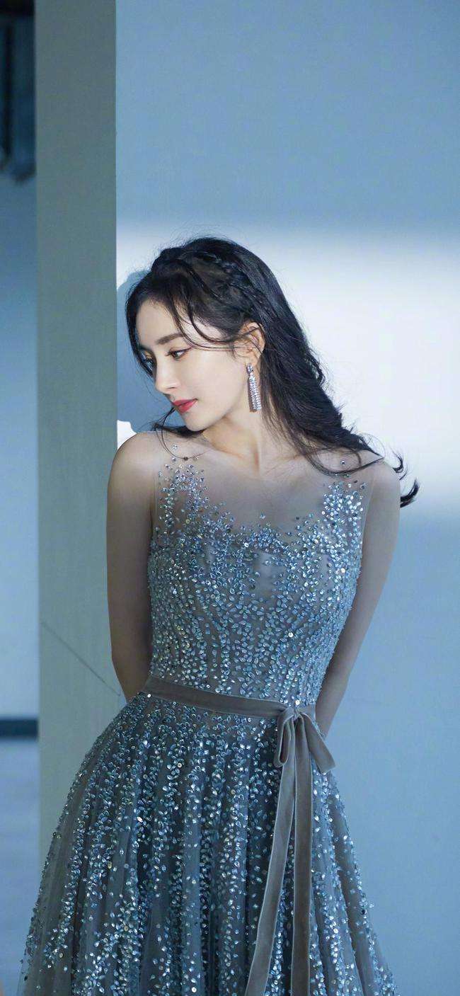 四海八荒第一美女——杨幂