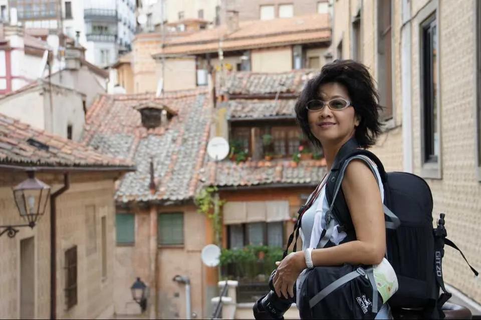 朱琳：去餐厅路上捡来一个老公，结婚42年坚持不生孩子