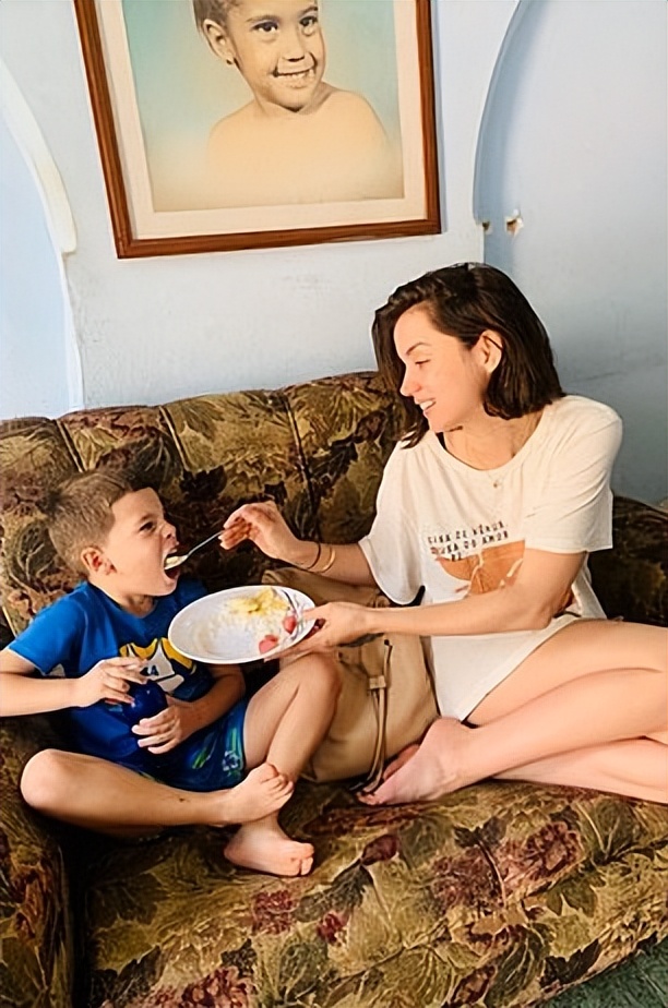 美国人眼中的纯欲系女神：揣着300美元离开古巴，如今征服好莱坞