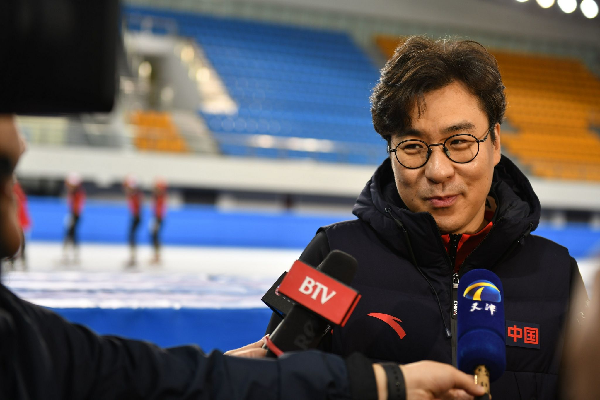 韩国有哪些国家会参加奥运会(冬奥会里的韩国百态，有人犯规申诉，有人在作妖，有人助中国夺冠)