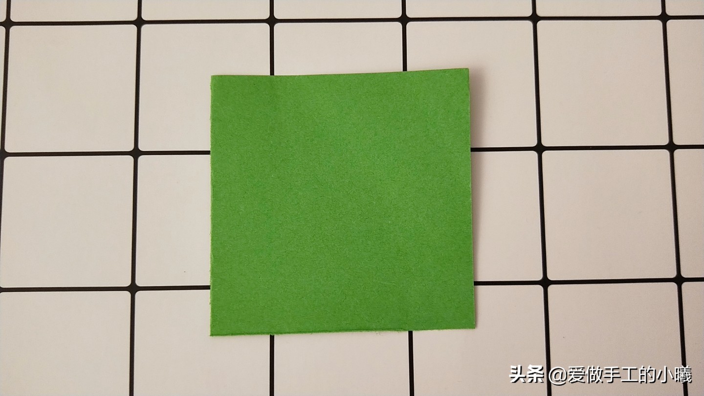 手工怎么做简单又漂亮（简单又好看的草莓折纸正式教程）