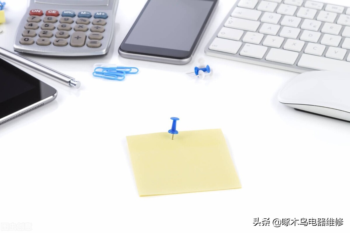 戴爾筆記本開機(jī)有亮光但黑屏是怎么解決？