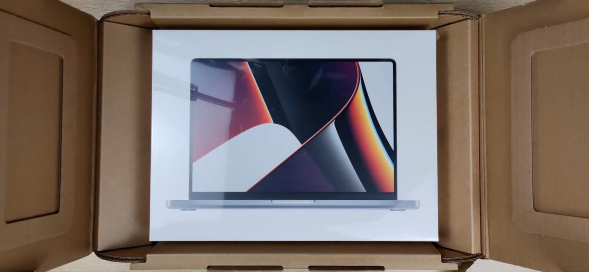 苹果笔记本再次封神？MacBook14体验与简评