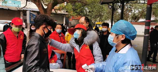 春运中的盐津站：两小时把“无名”旅客安全送到家
