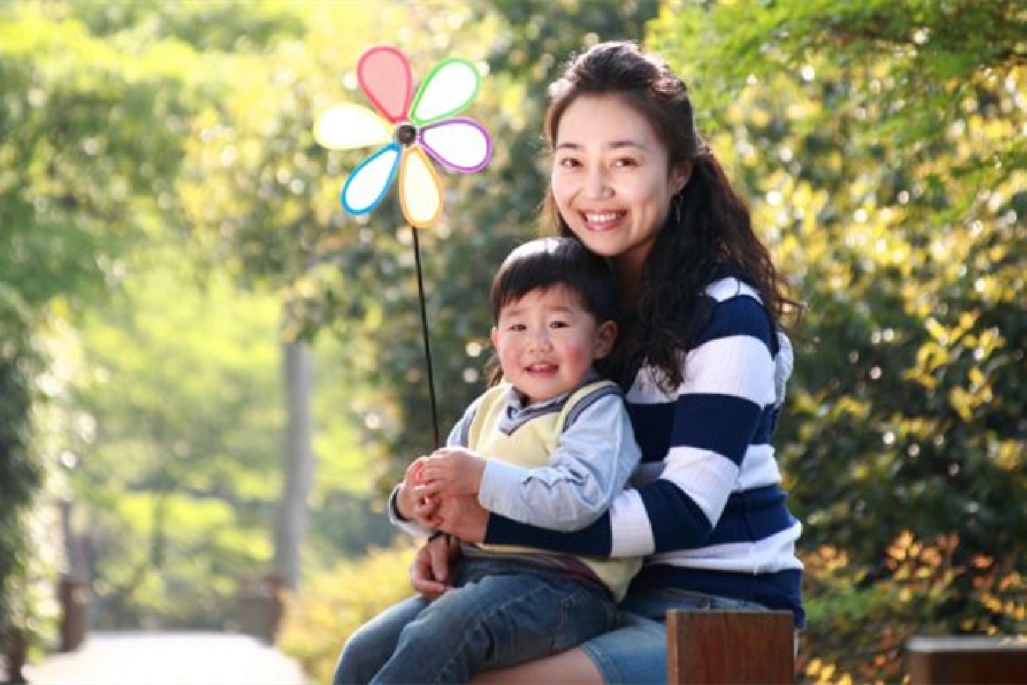 孩子懂不懂得“心疼妈妈”，都写在日常表现里，对照你家娃看看
