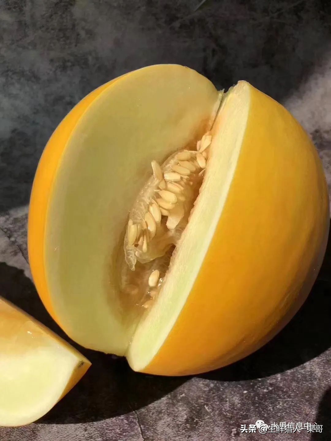 哈密瓜、蜜瓜、网纹瓜、香瓜、羊角蜜傻傻分不清？看完就明白了