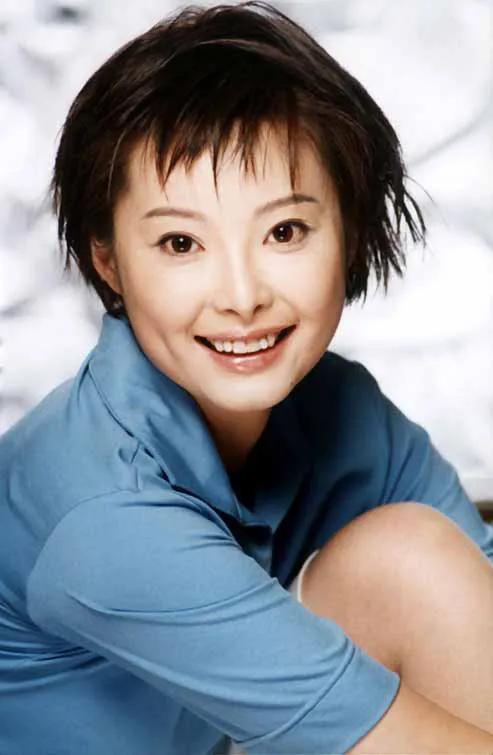 袁立，10张精美的照片