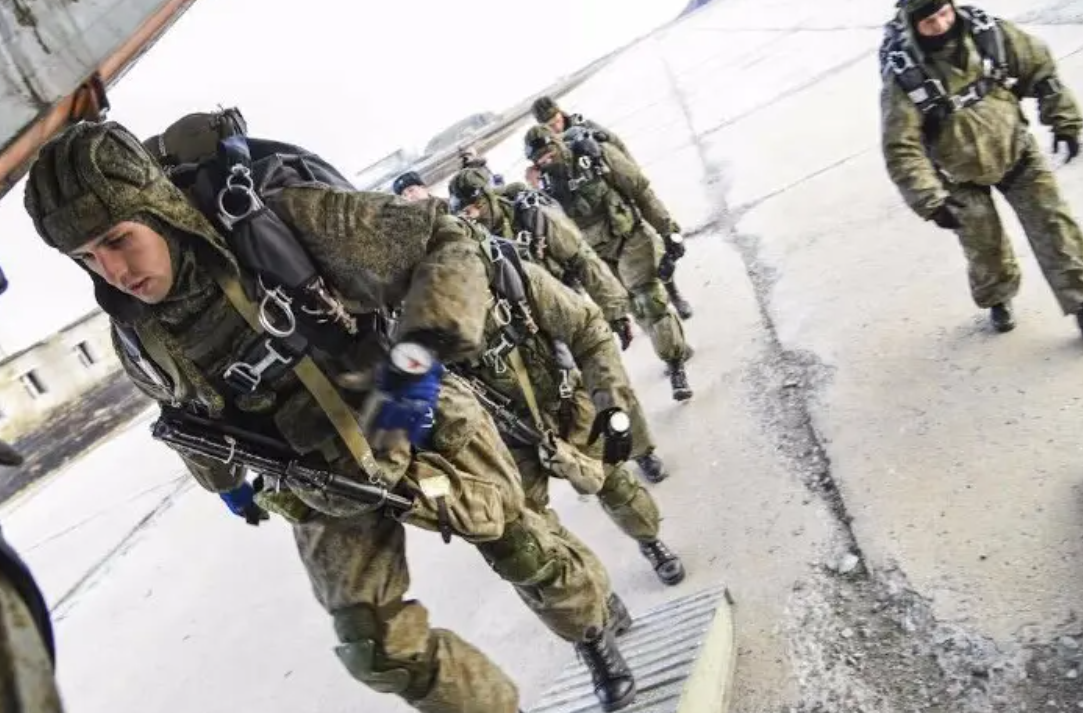 �ж������Աȣ������������й�ռ�ţ���ս�Դ����������˹��ǿ