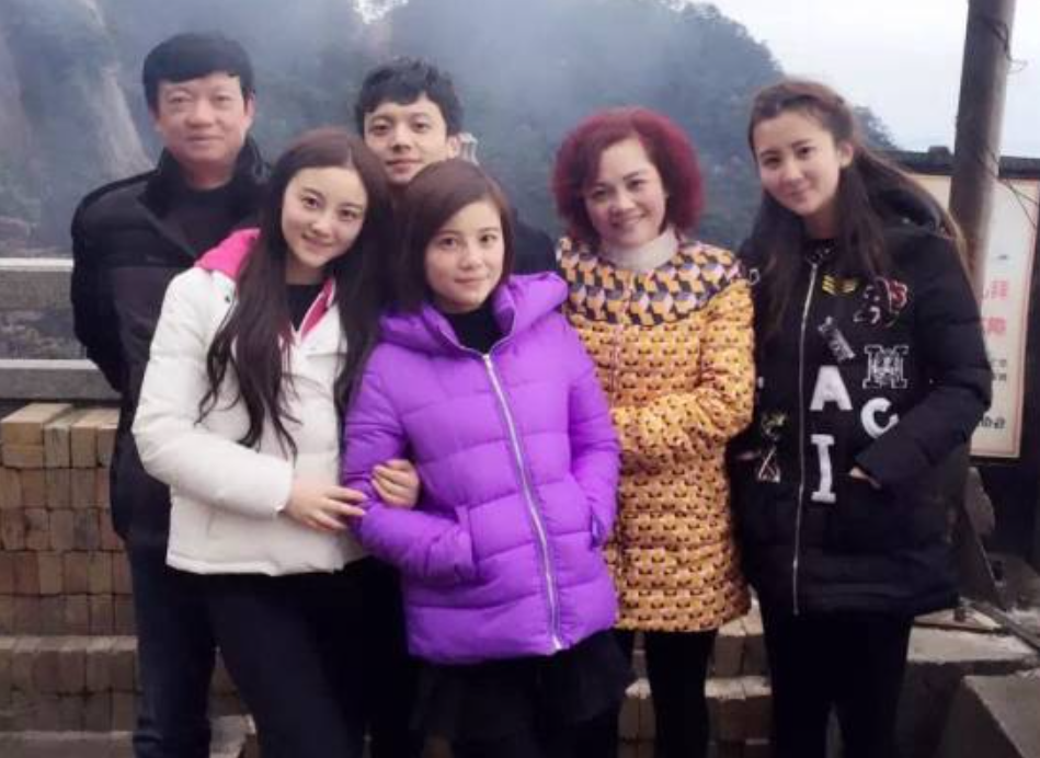 26岁离开人世，被家人“吸血”一辈子的徐婷，到底经历了什么？