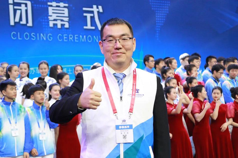 厉害！重大博士后又摘桂冠！｜瞿福强：科技接地气，知识更有力