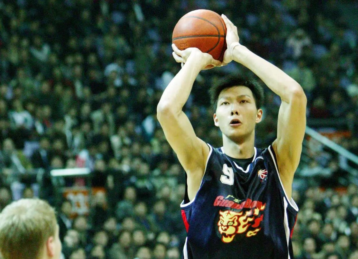 cba06年为什么没有mvp(05-06赛季CBA竟然出现过常规赛MVP空缺的情况？当时发生了什么？)