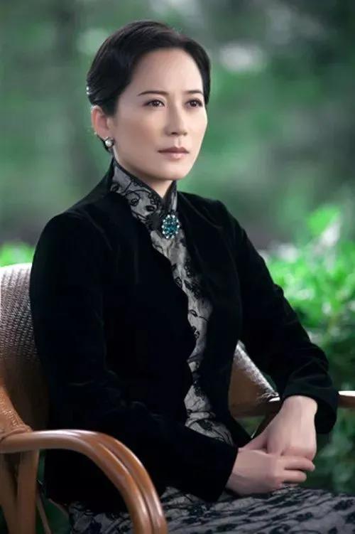 俞飞鸿旗袍，眉眼如画