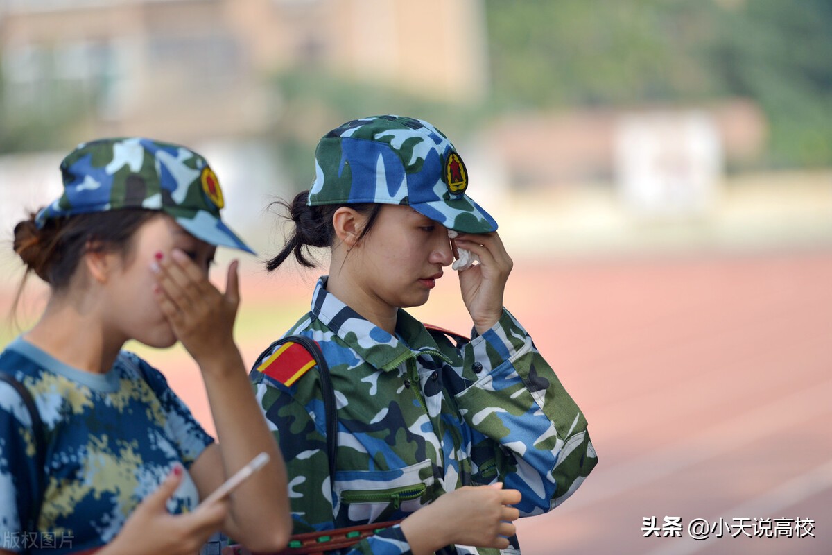 湖北多少分才能上军校呢，2021高考全省只招679人，军检不好过