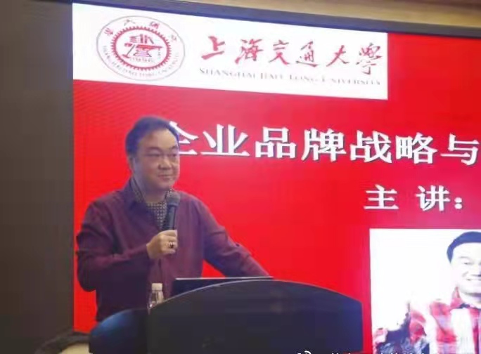 于斐老师谈：葡萄酒打开市场的赢家逻辑，格局！（上）