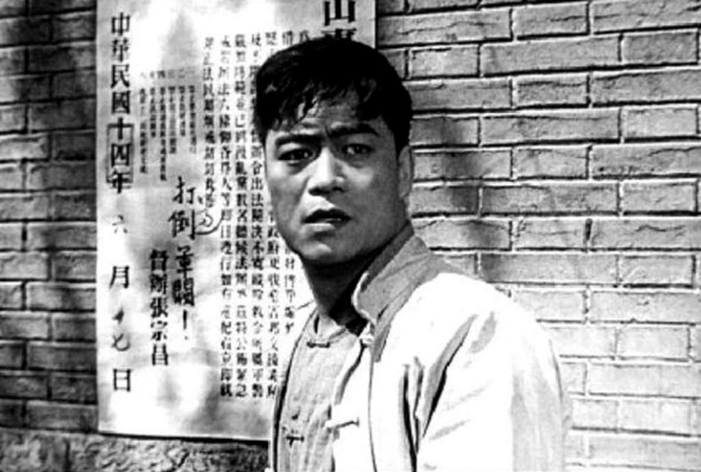 电影《大浪淘沙》，拍完12年才上映，四位热血青年饰演者境况如何