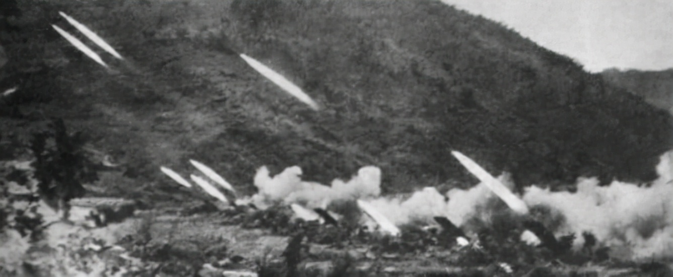 1953��7�£����Ϲ���˾�����ζ��벻����־Ը�������״γ����Լ�