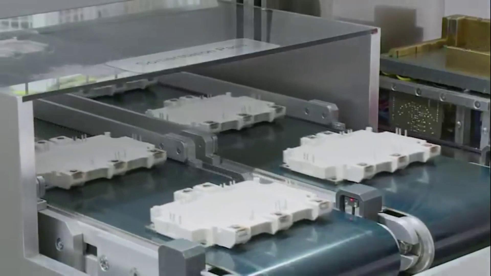 自研碳化硅是小农思想？比亚迪靠它实现对特斯拉销量的超越