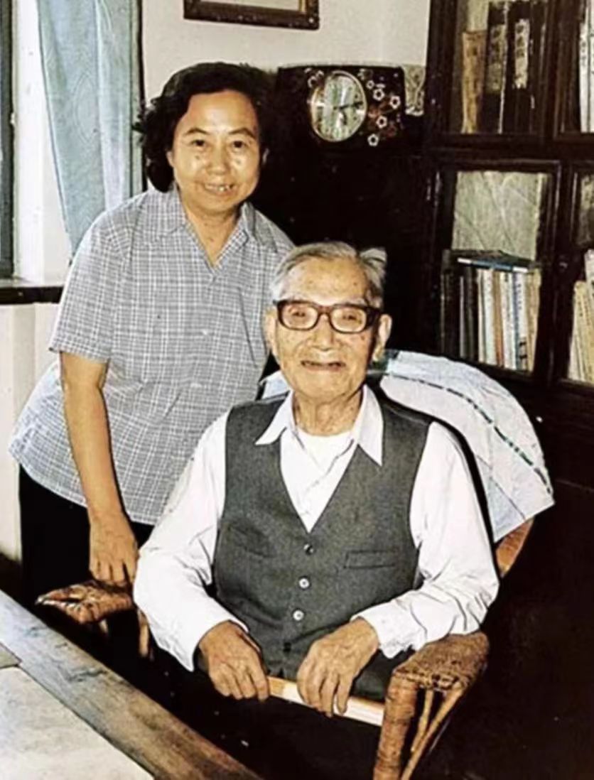 妻子一下葬，71岁的中国桥梁之父茅以升就迫不及待地想要再婚,子女反对