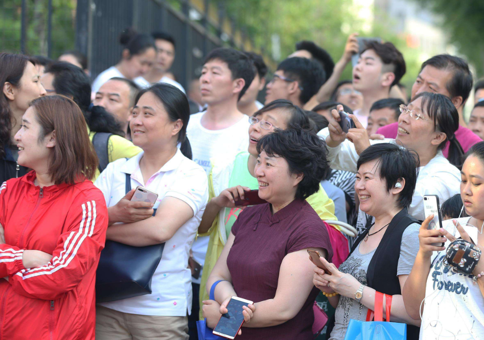 上大学了还被父母打（河南神童张易文）