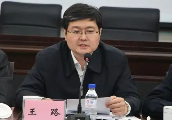 超800人感染后，吉林市市长被免职
