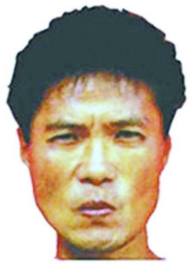 2012年击毙周克华始末，事后两名警察回忆：根本来不及去想怕不怕