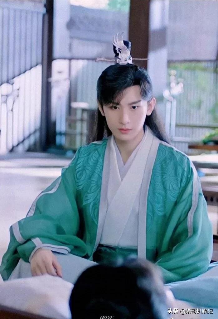 长相耐看的男星，只服这7位！初见其貌不扬，再见如同“换脸”