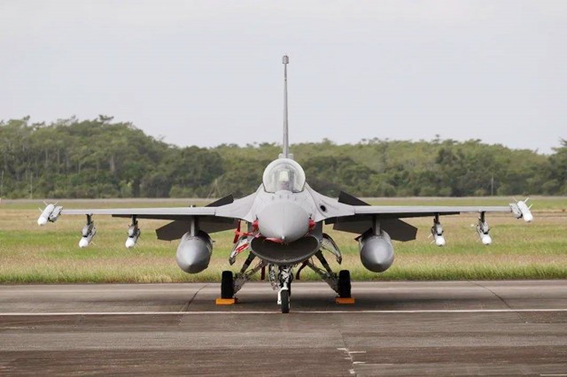 1878����1300�ܣ�����ս������״����������ģ�Ĵ������ܾ���׷��